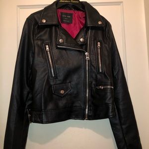 Black faux leather jacket size small